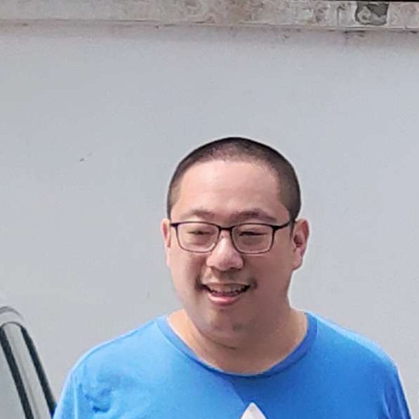 长颈鹿向繁荣的照片