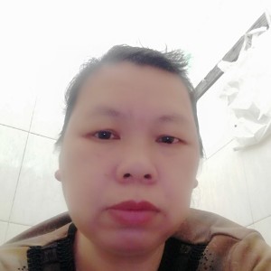 冷酷爱恋长颈鹿的照片