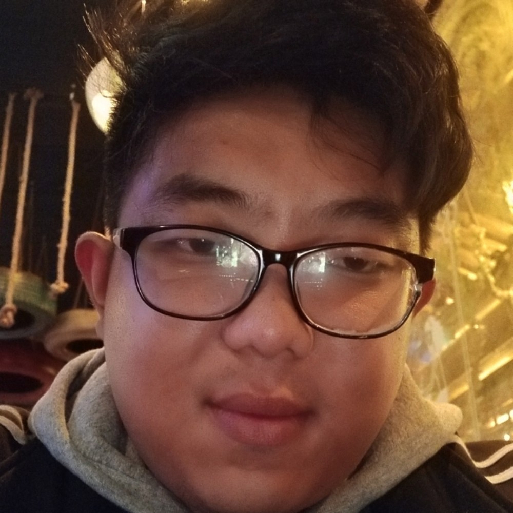 欢呼秋月的照片