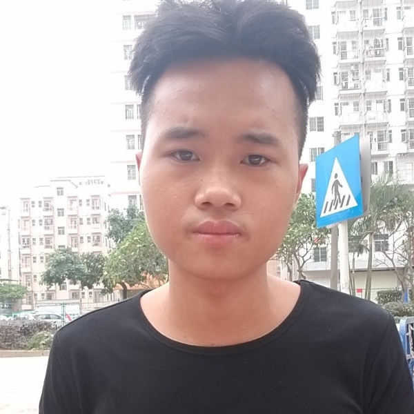 心锁深拥野性的照片