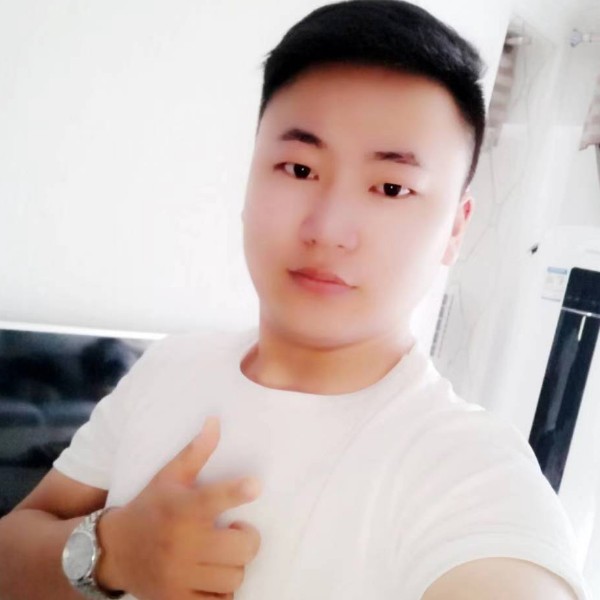 昀辰的照片