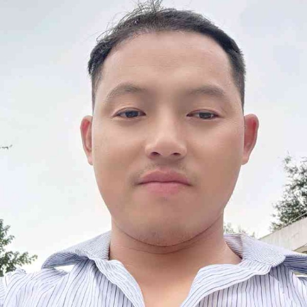 简单爱指甲油的照片