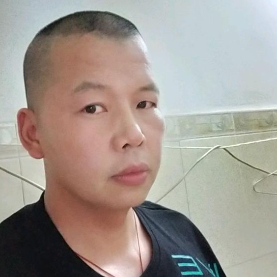 单身生哥的照片