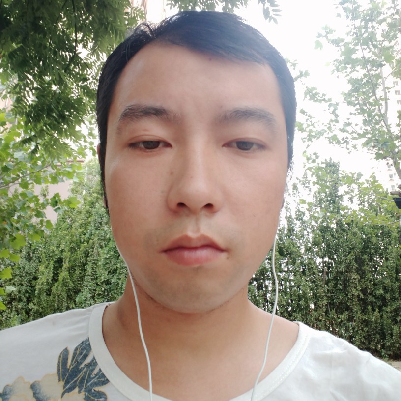 韦迪的照片