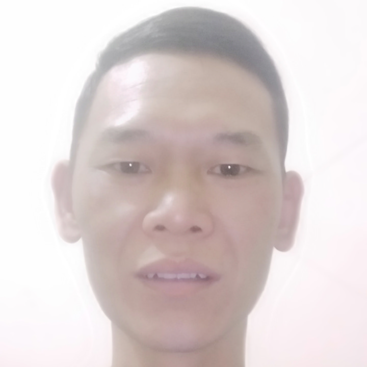 简单漫步笑靥的照片