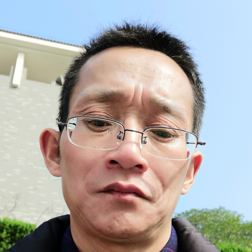 冷静鞋子的照片