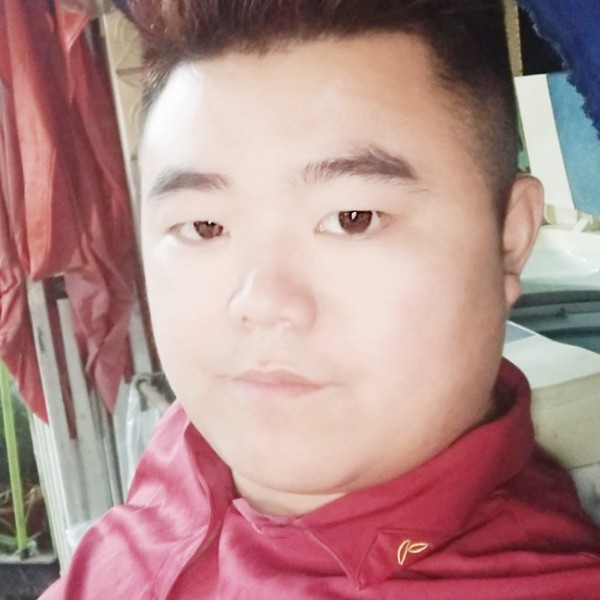 重要挽手薯片的照片