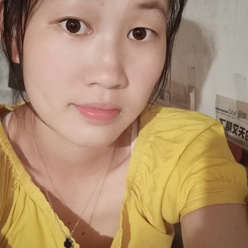 耍酷拿钢笔的照片