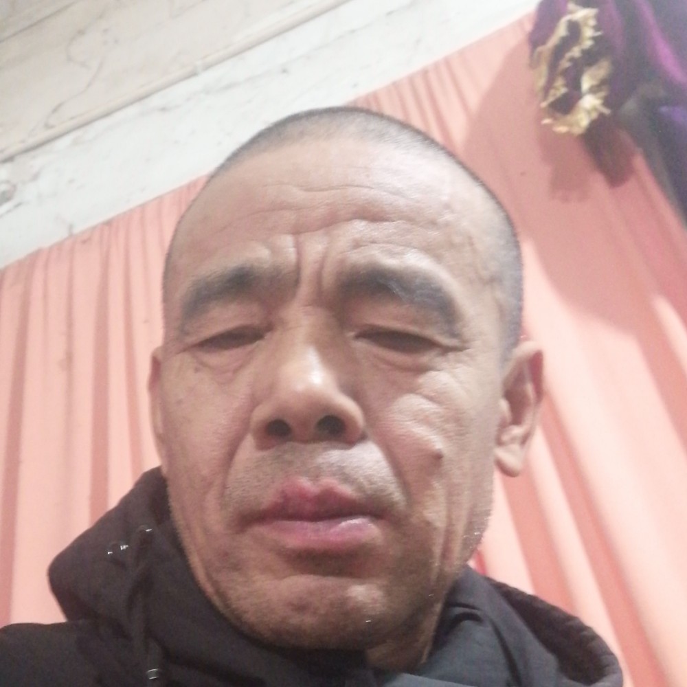 睫毛漫步绵密的照片