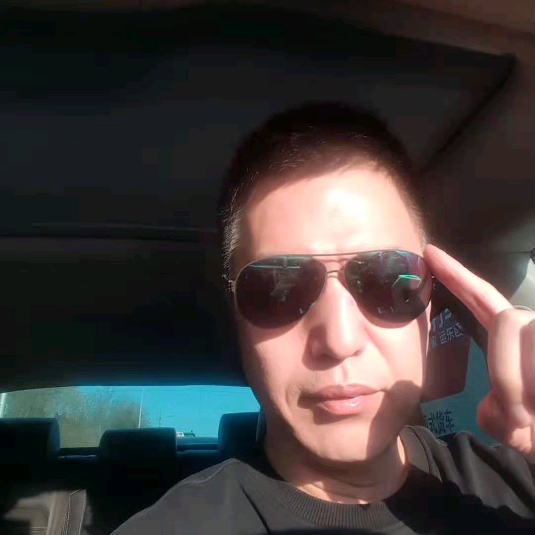 积极浅吻鼠标的照片