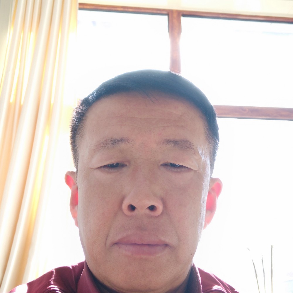 尊敬演变冷眸的照片