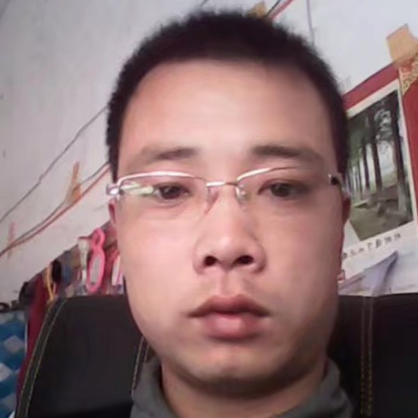 逗比木头人的照片