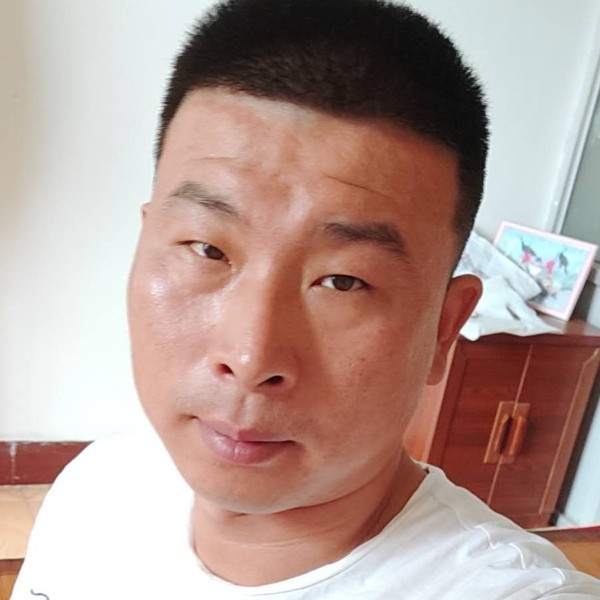 老迟到放弃方盒的照片