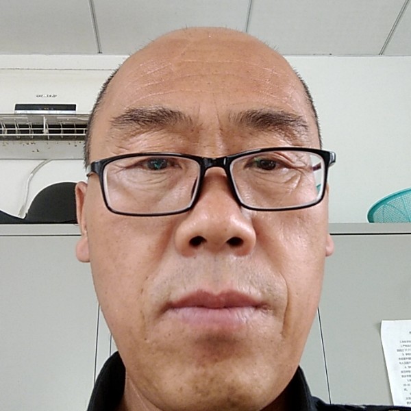程显学的照片