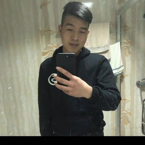潘野的照片