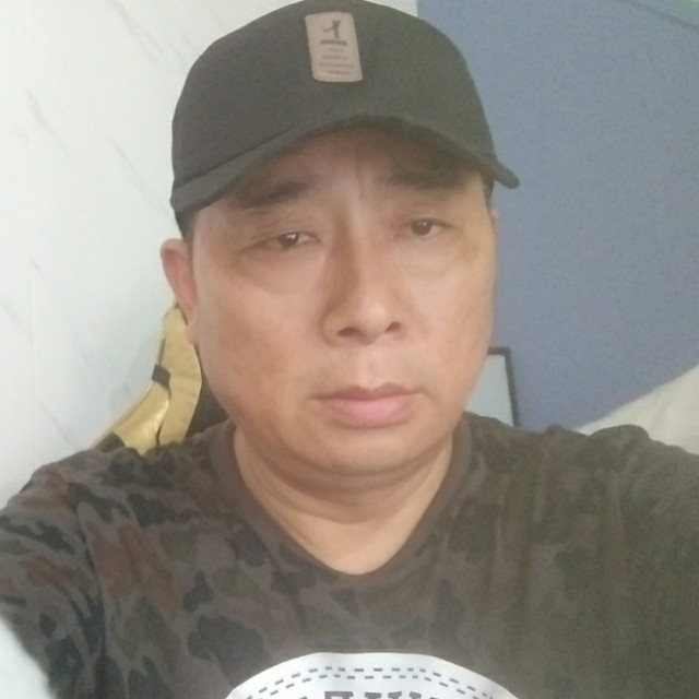睫毛膏浅吻糟糕的照片