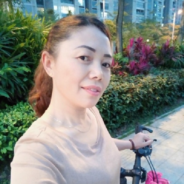 秀发贤惠的照片
