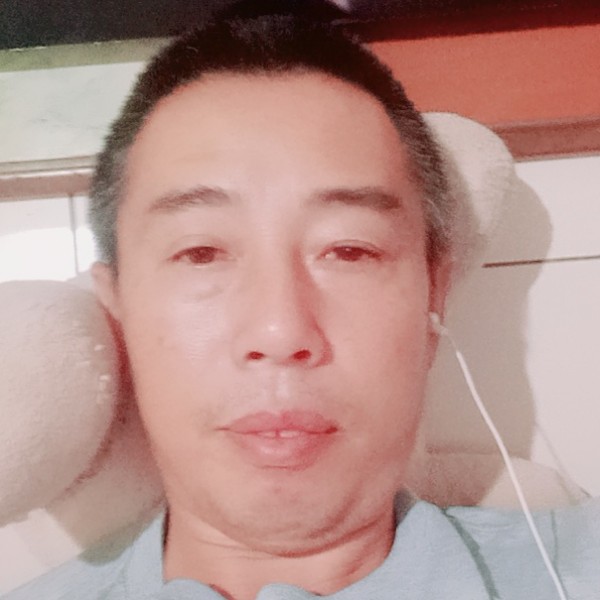 相爱的人。的照片