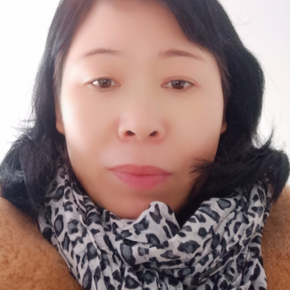 冷艳愿若溪的照片