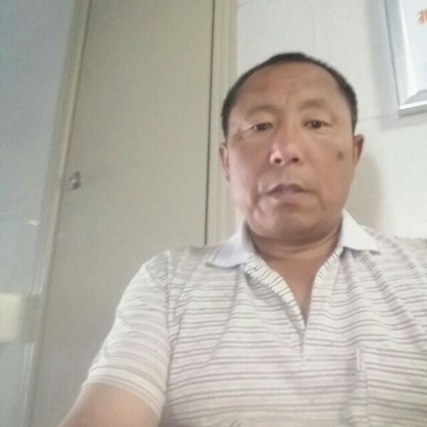 丁少应的照片