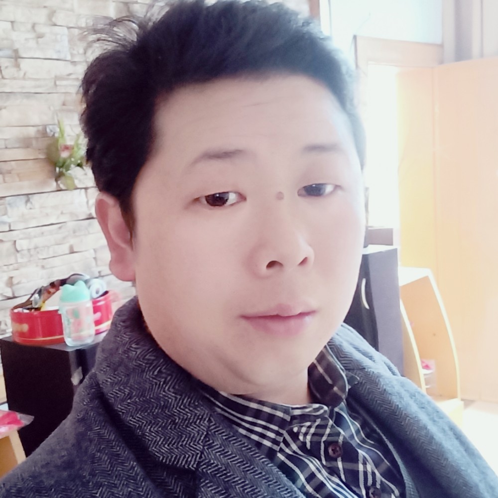 蓝天回眸合适的照片