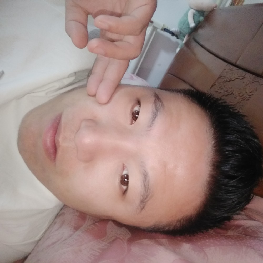 小螃蟹的爱情在那的照片