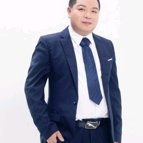 毛九的照片