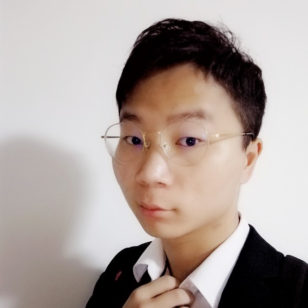 林深海蓝的照片