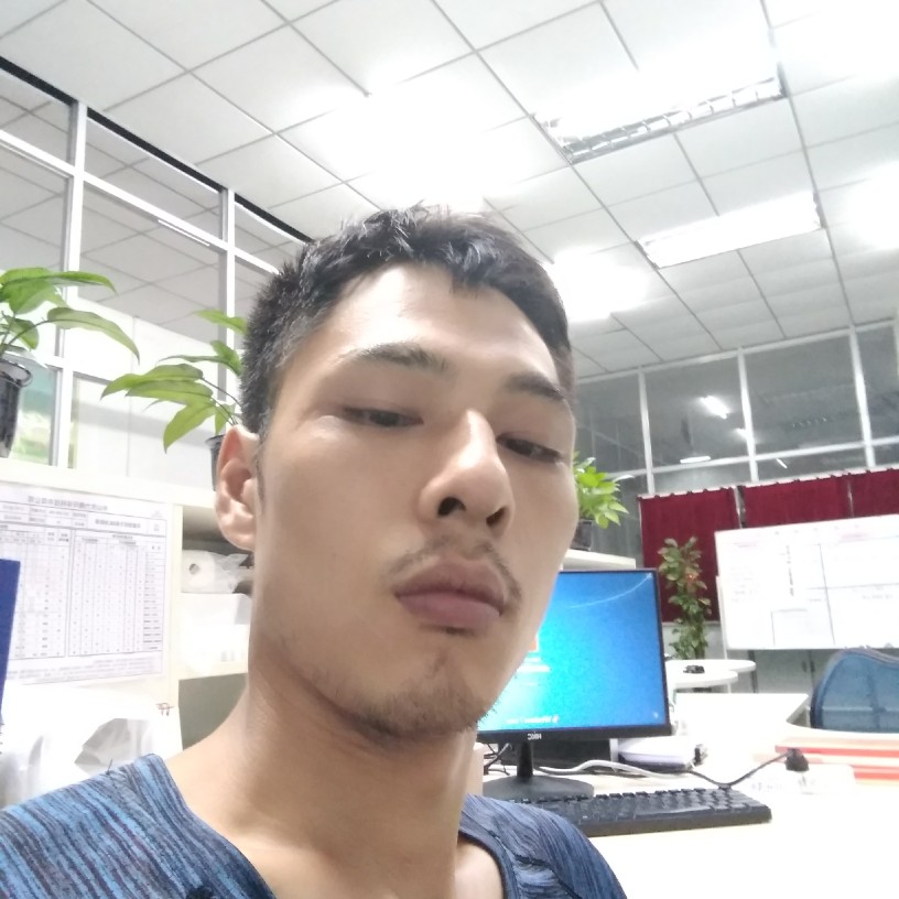 进厂，进厂。的照片