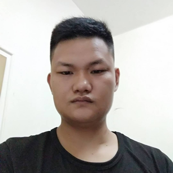 何红军的照片