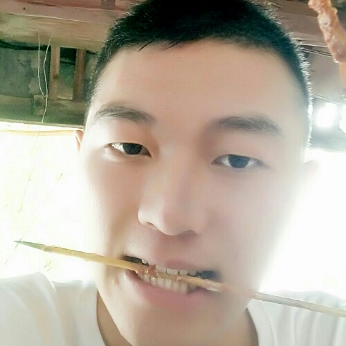 何勤雨的照片
