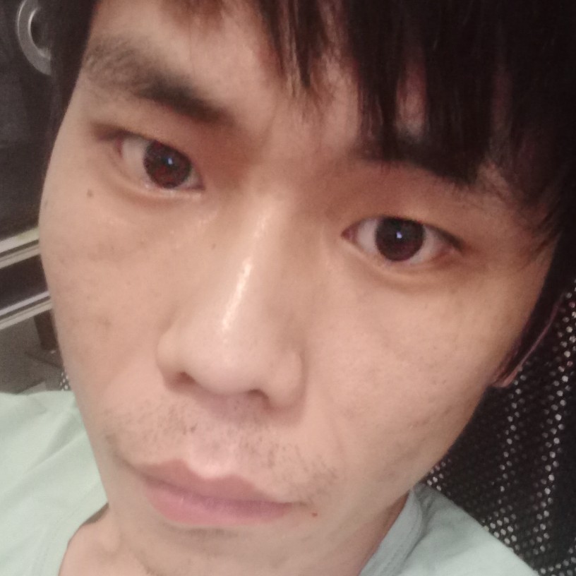 快乐红尘的照片