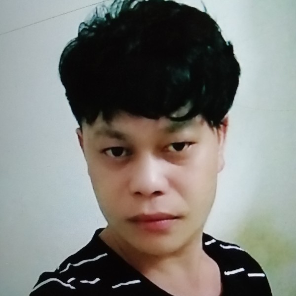 冷风给爱笑的照片