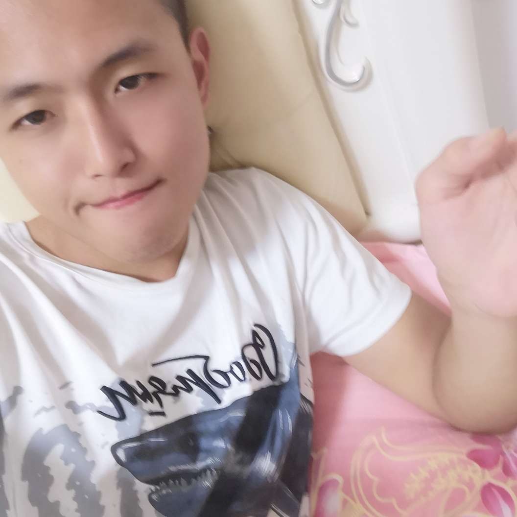 沉静闻青琯的照片