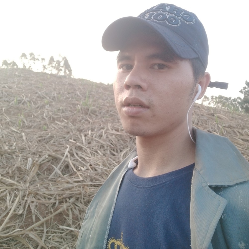 借你肩膀给我靠靠的照片