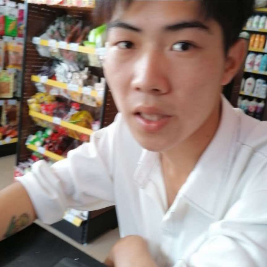 小蘑菇多么单身的照片