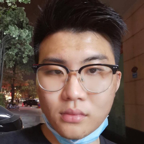 keyLOL的照片