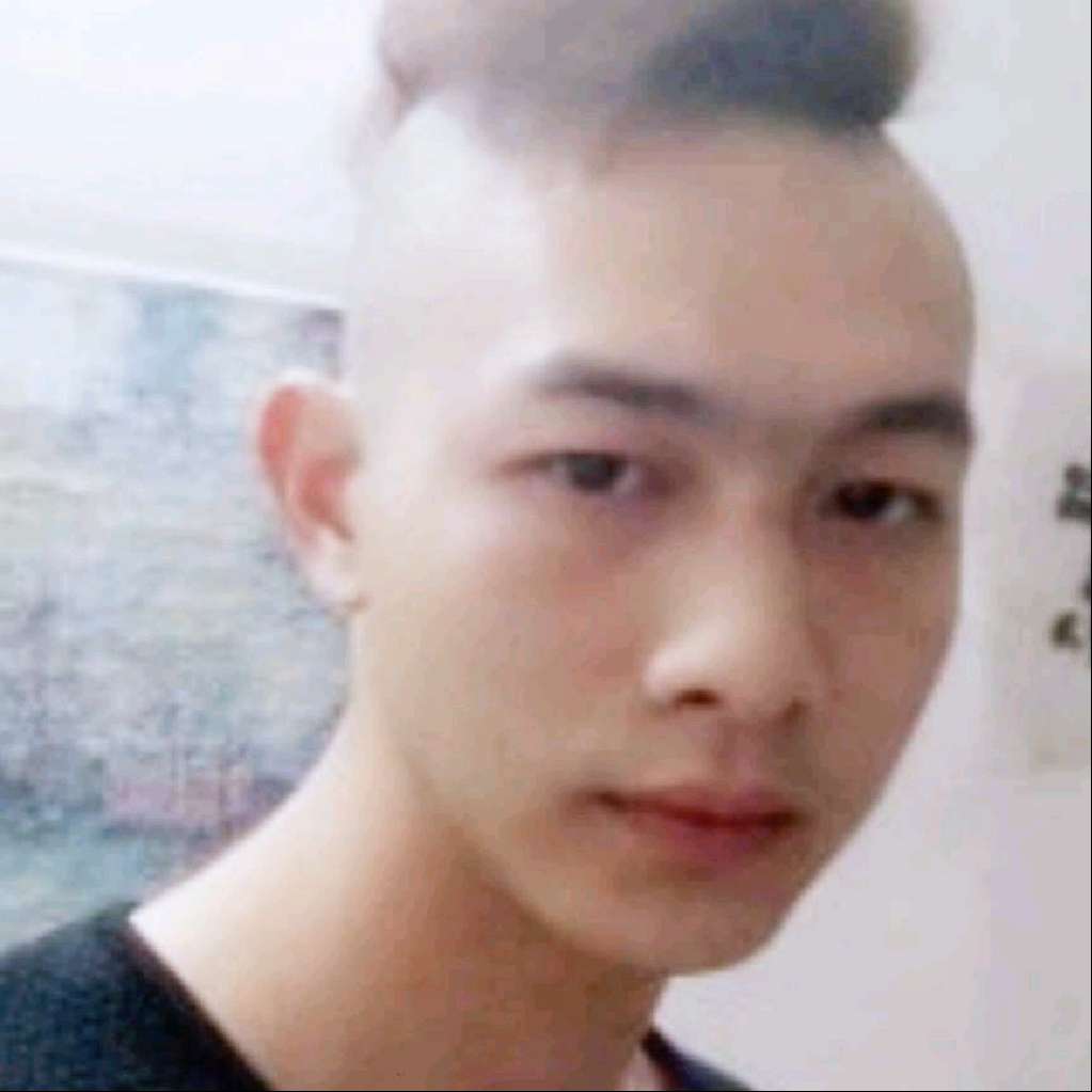 小蘑菇改变眯眯眼的照片