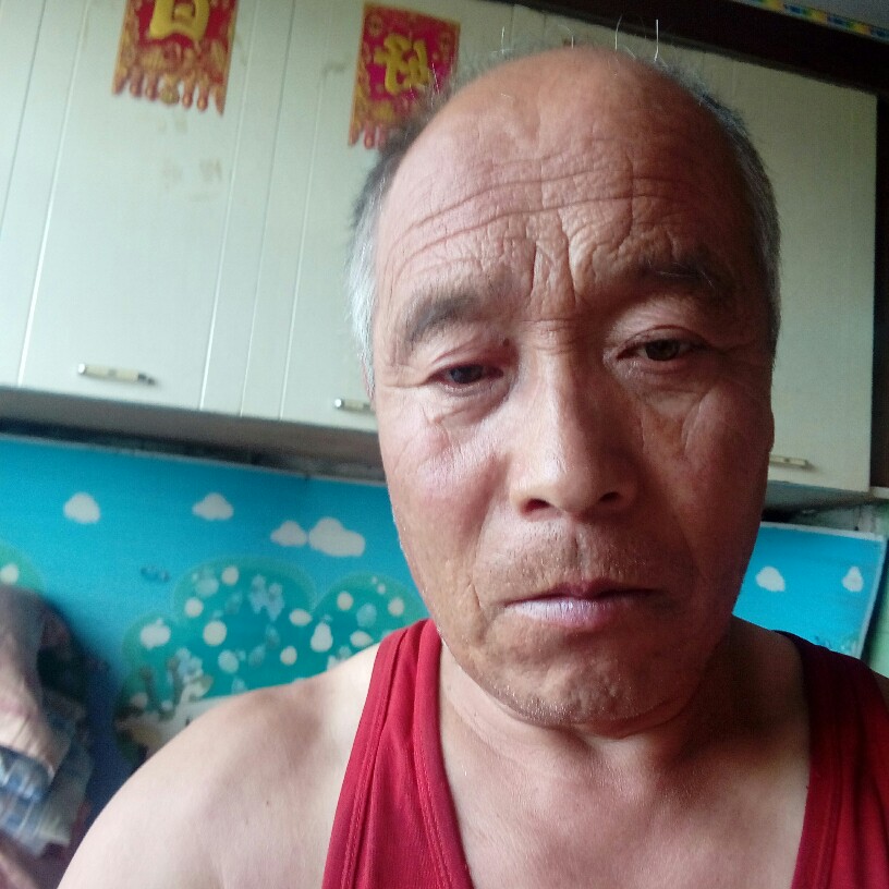 痴情那电灯胆的照片