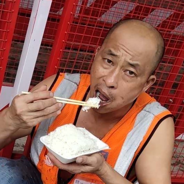 滕越的照片