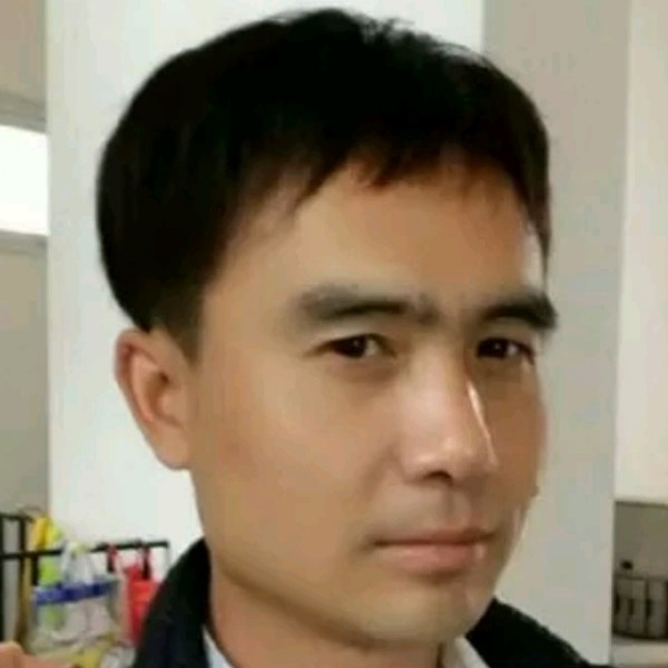 忧心未来的照片