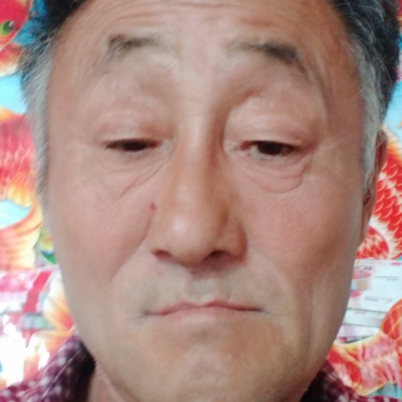 拼搏指甲油张秀元的照片