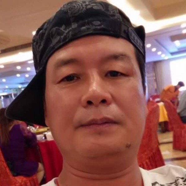 傻傻愿青衣的照片