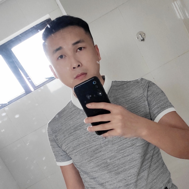 小天鹅請甜蜜的照片