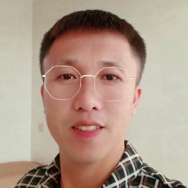 L。ve的照片