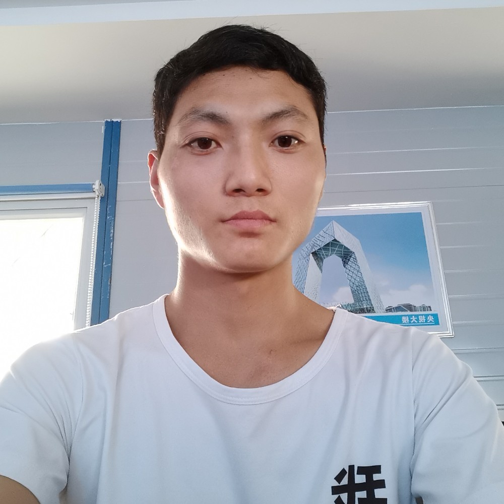 为自己喝彩的照片