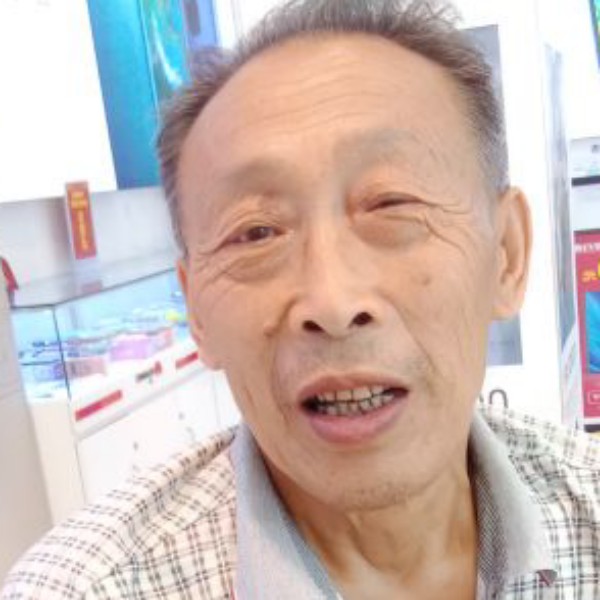 文明八卦师的照片