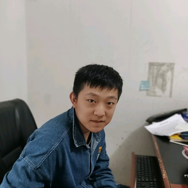 邹啸波的照片