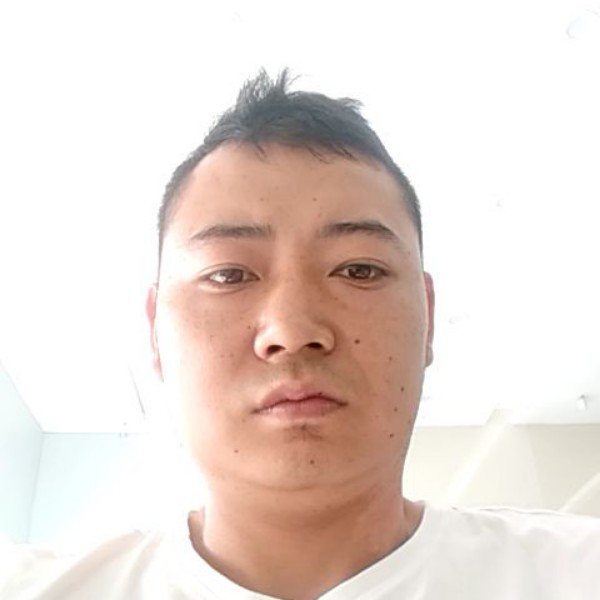 简单保卫枕头的照片