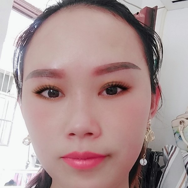 热狗等待犹豫的照片